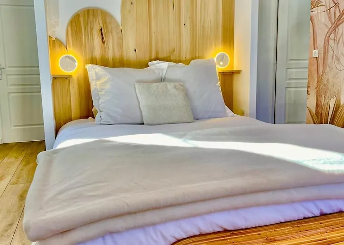 Le Montaigu De Bigorre Instant Pyrenees